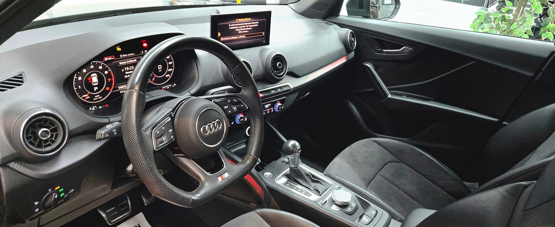 AUDI Q2 35 TFSI Sport S-Line S-tronic-image-23