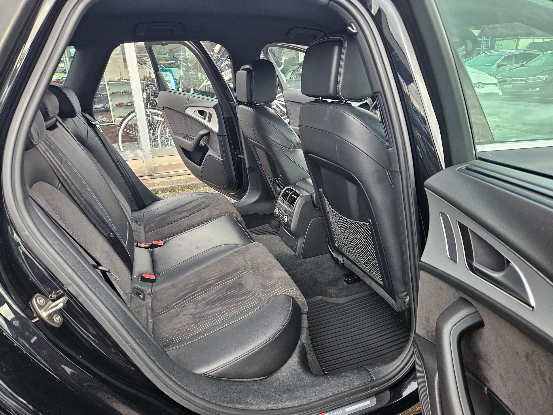 AUDI A6 Avant 2.0 TFSI multitronic S-Line Innen & Aussen-image-10