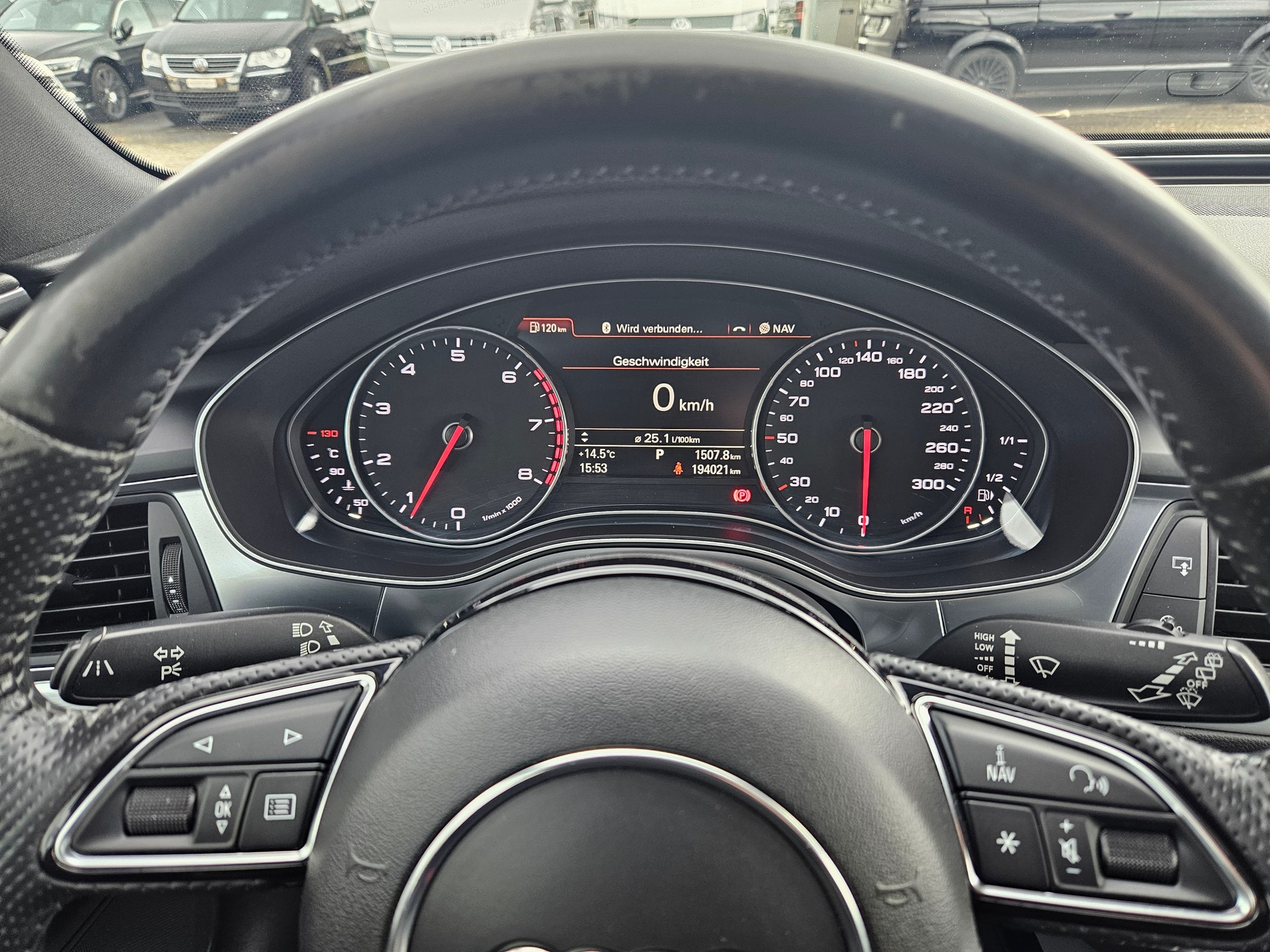 AUDI A6 Avant 2.0 TFSI multitronic S-Line Innen & Aussen-image-15