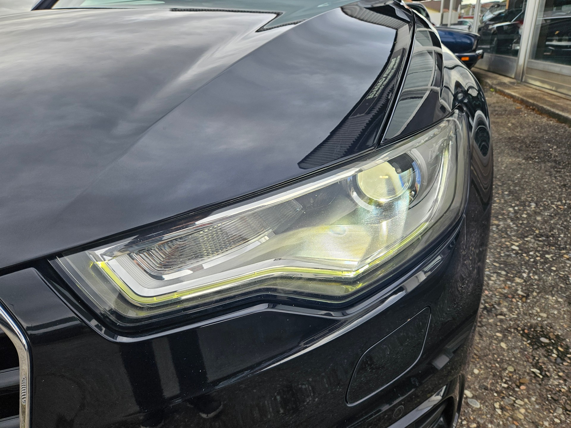 AUDI A6 Avant 2.0 TFSI multitronic S-Line Innen & Aussen-image-24