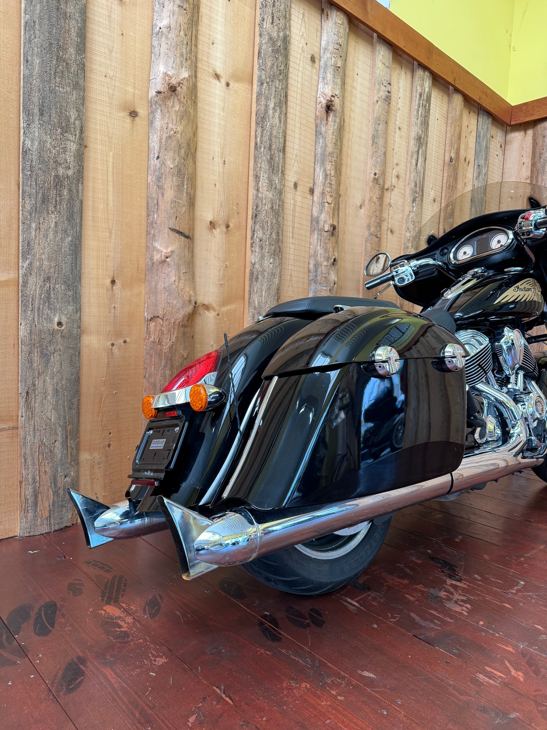 INDIAN Chieftain-image-2