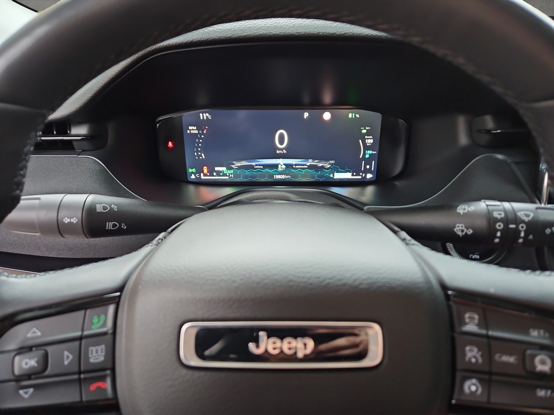 JEEP Compass 1.3 PHEV Upland AWD-image-17