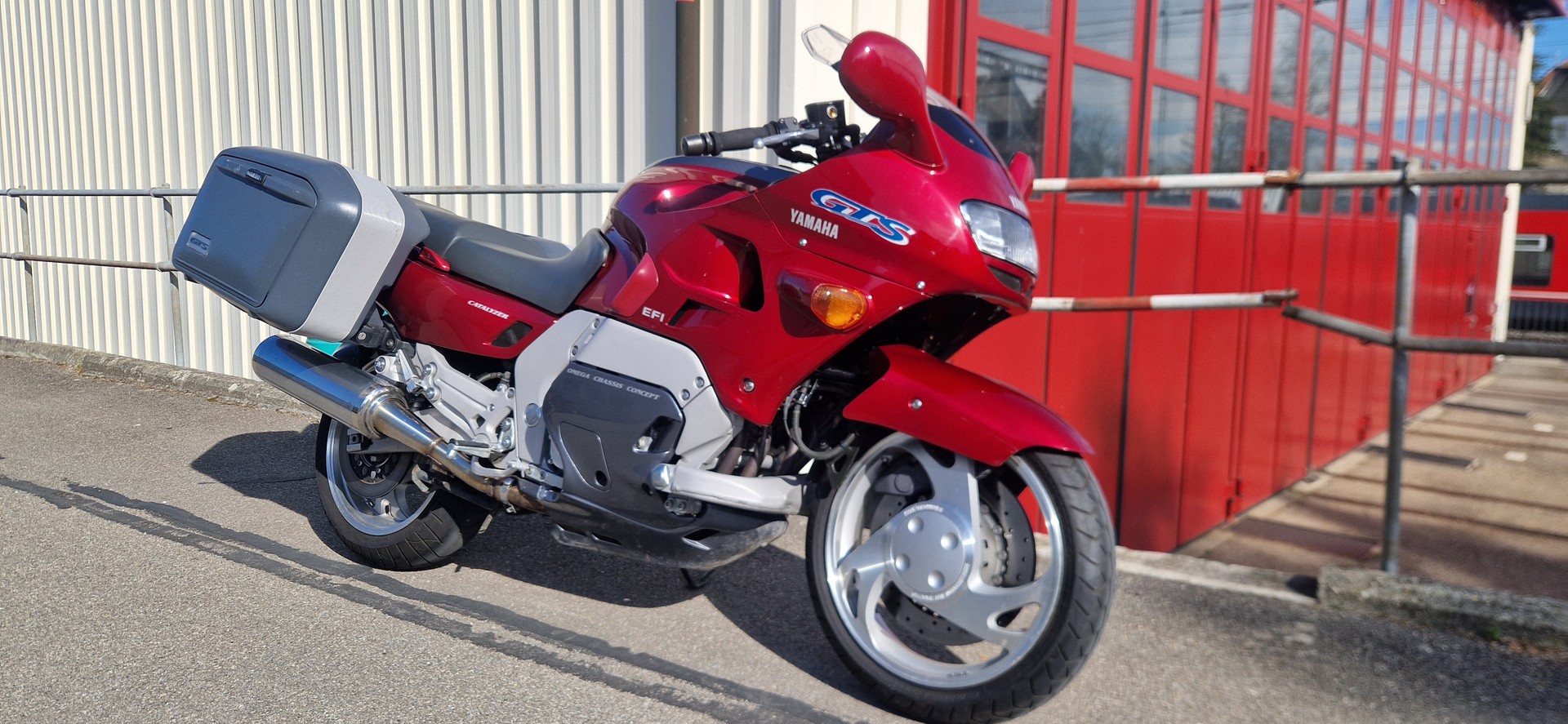 YAMAHA GTS 1000 ABS-showroom-element-1