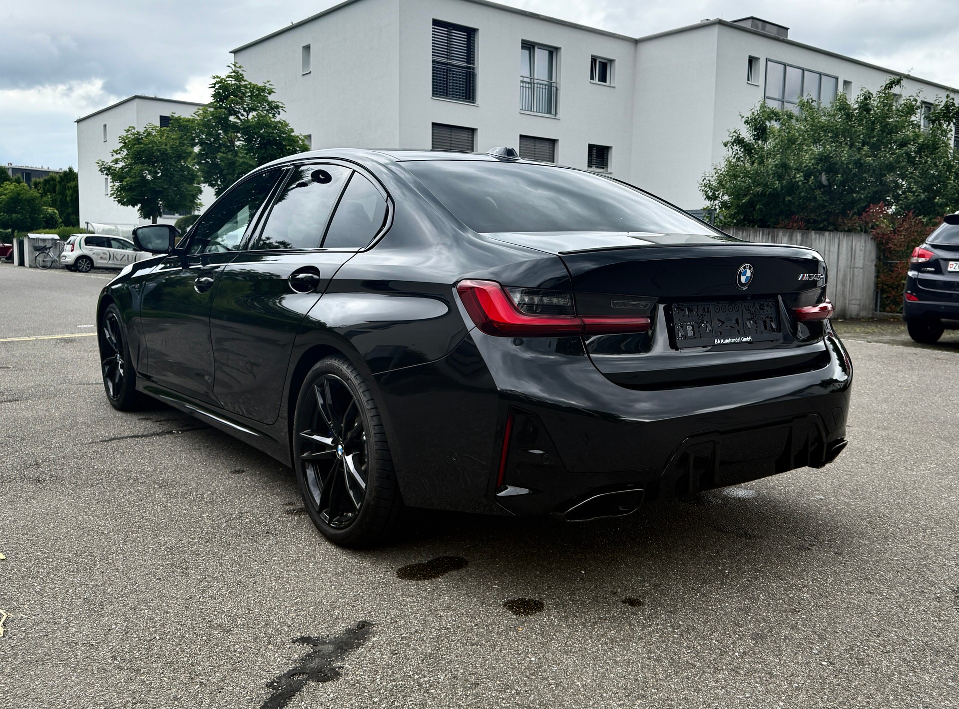 BMW M340d xDRIVE 48V STEPTRONIC M SPORT PRO*ALL BLACK*EL. GLASSCHIEBEDACH*-showroom-element-3