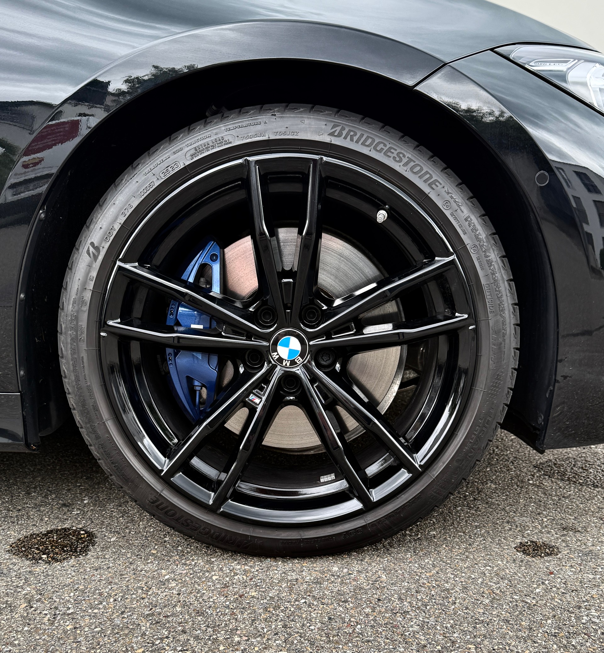 BMW M340d xDRIVE 48V STEPTRONIC M SPORT PRO*ALL BLACK*EL. GLASSCHIEBEDACH*-image-9