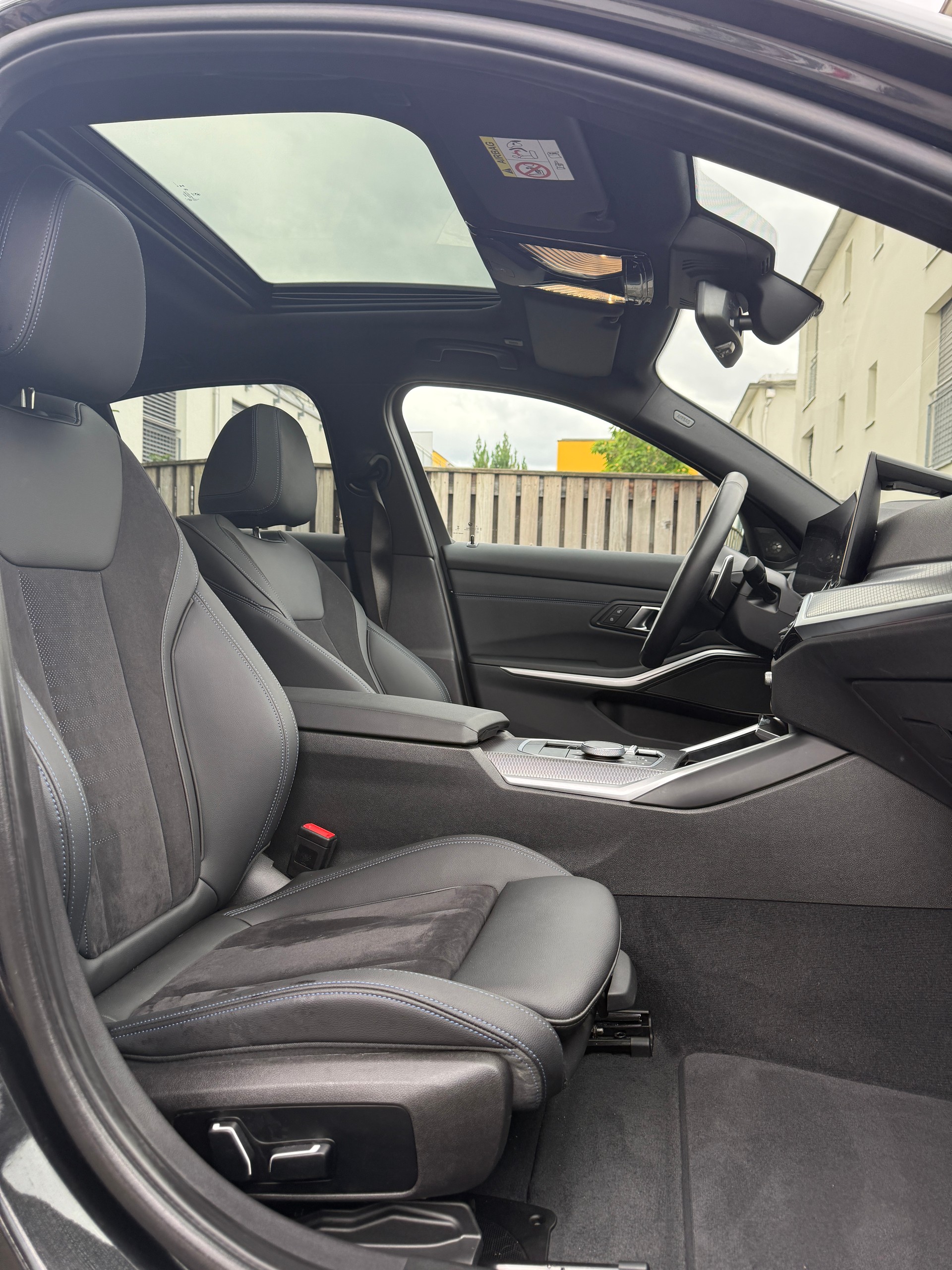 BMW M340d xDRIVE 48V STEPTRONIC M SPORT PRO*ALL BLACK*EL. GLASSCHIEBEDACH*-image-10