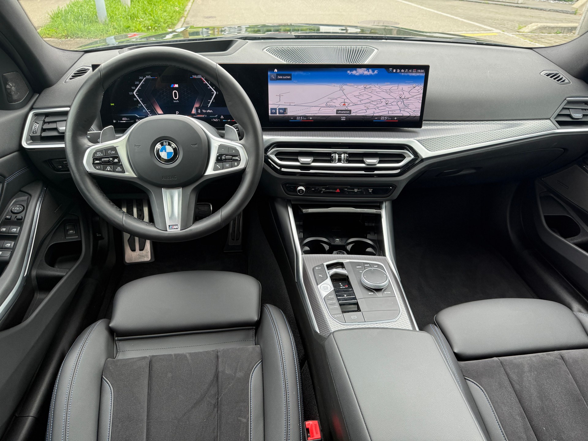 BMW M340d xDRIVE 48V STEPTRONIC M SPORT PRO*ALL BLACK*EL. GLASSCHIEBEDACH*-image-11