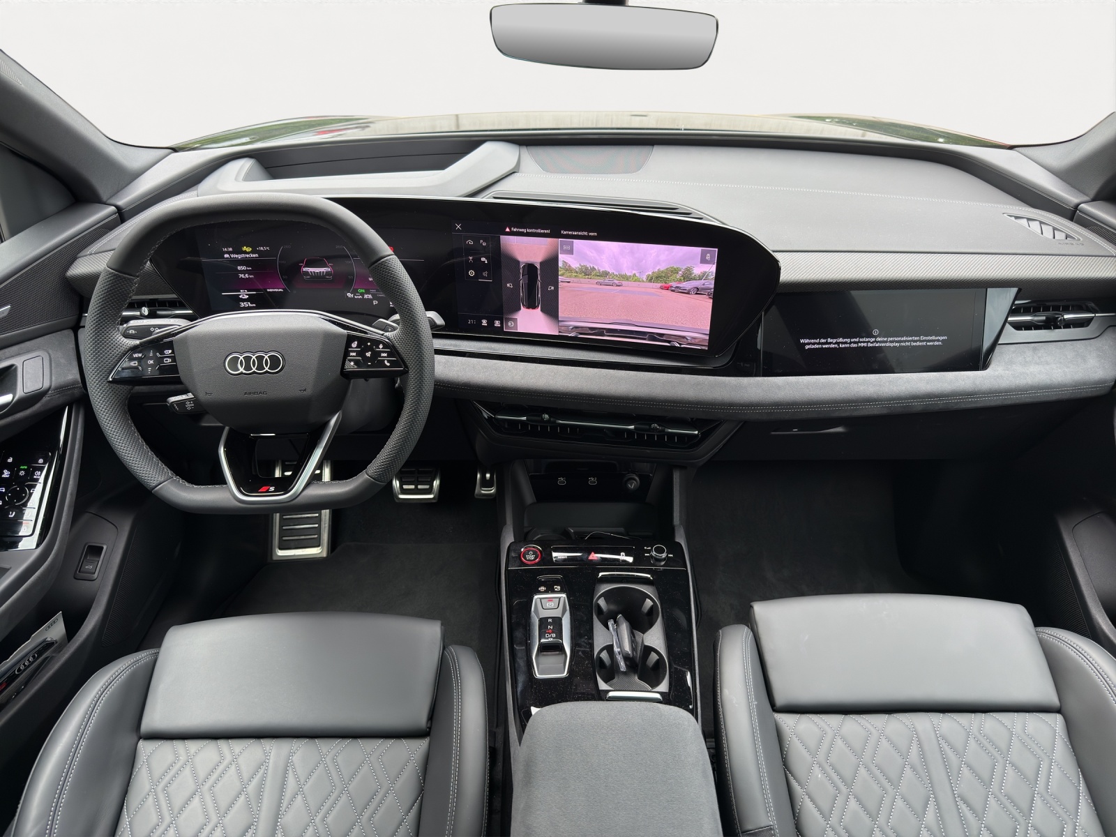 AUDI SQ6 Sportback e-tron quattro-image-5