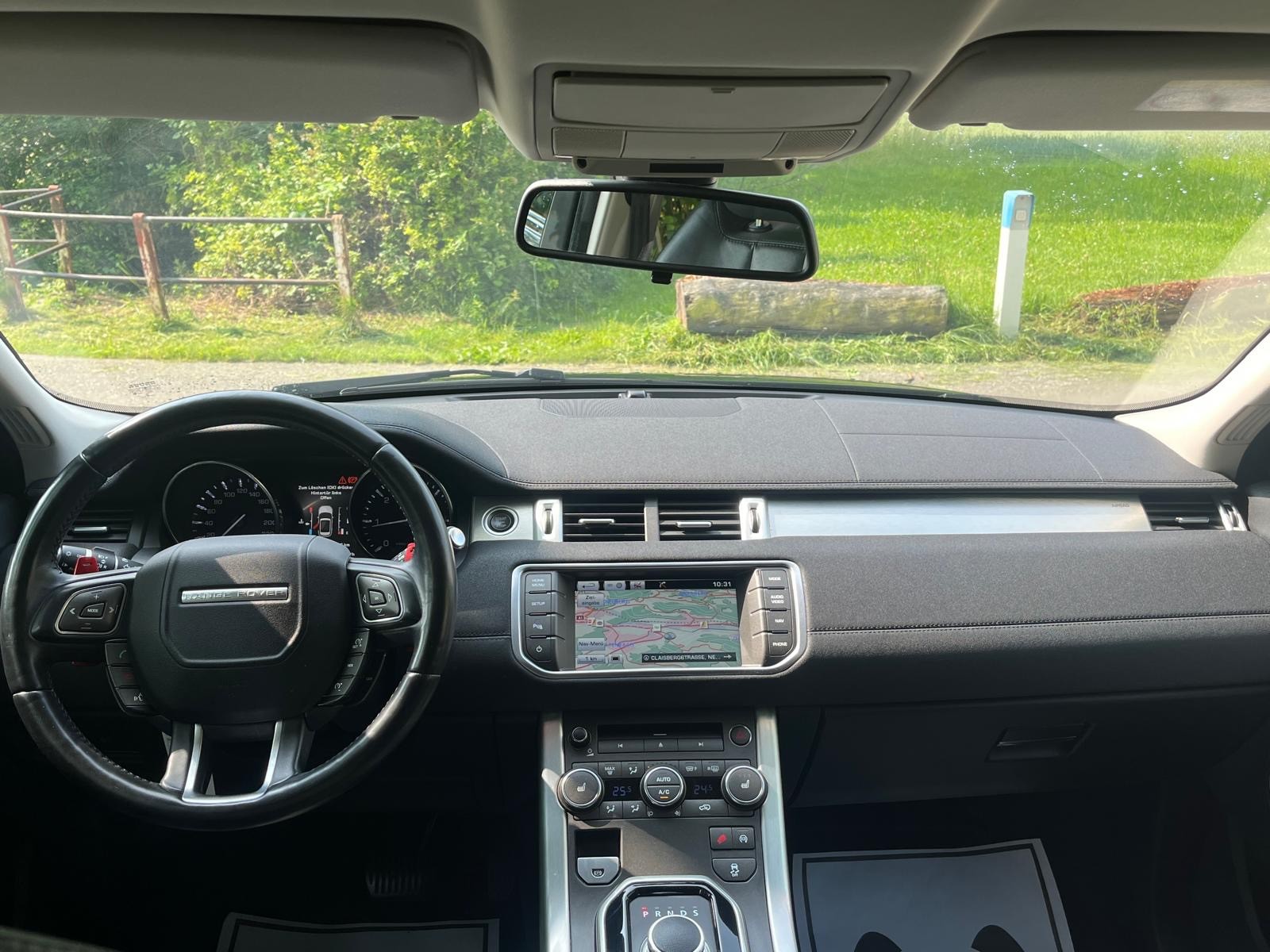 LAND ROVER Range Rover Evoque 2.2 SD4 Prestige AT9-image-10