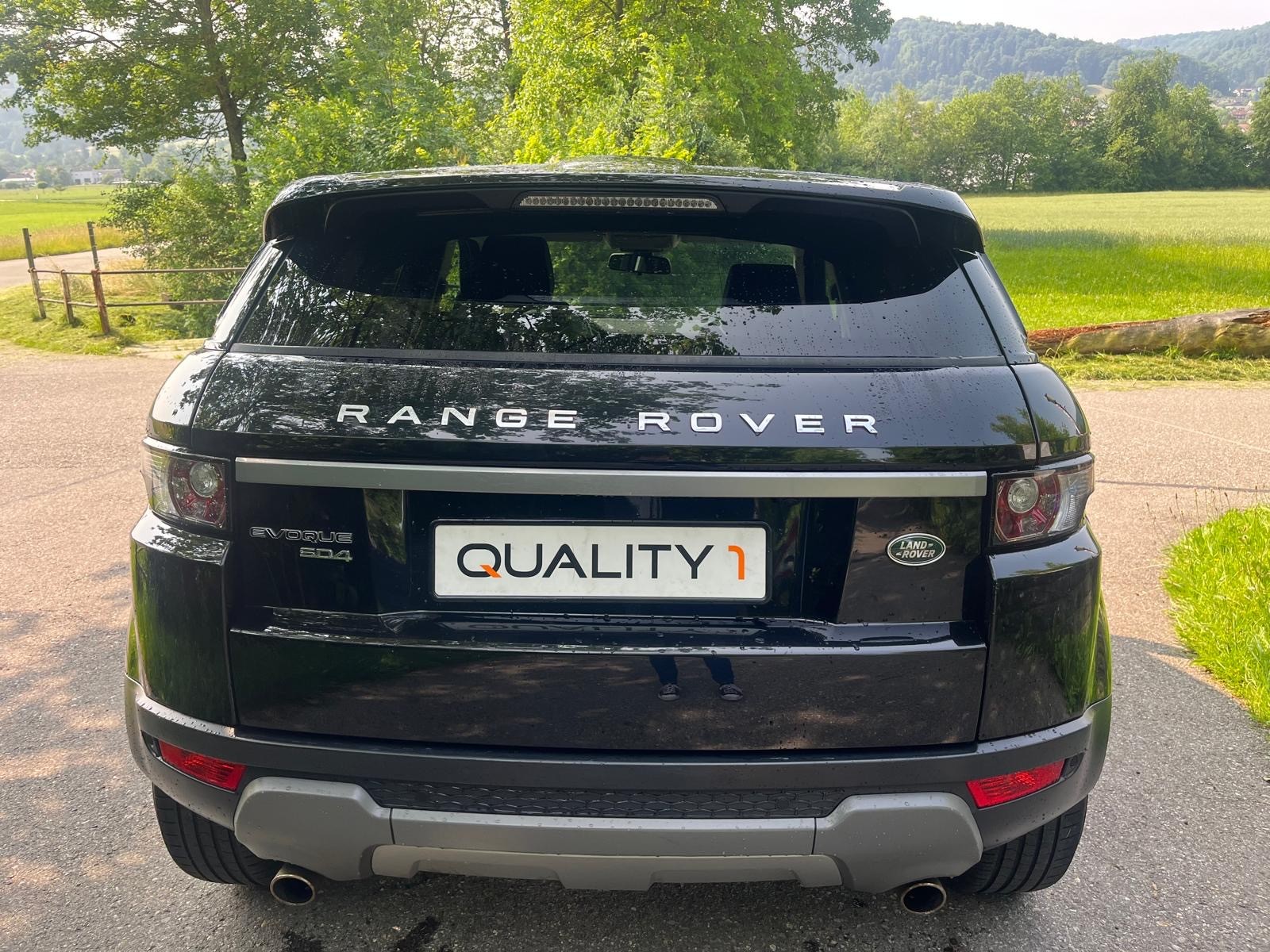 LAND ROVER Range Rover Evoque 2.2 SD4 Prestige AT9-image-7