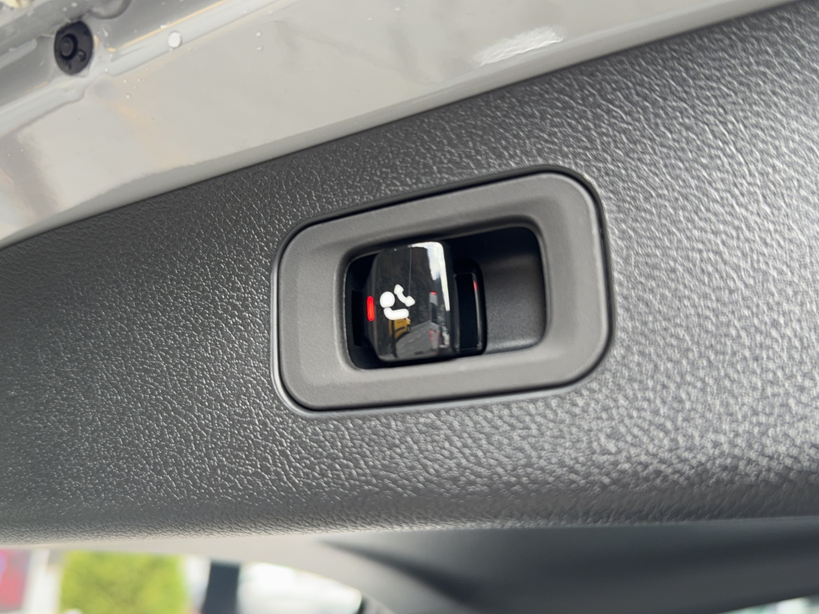 MERCEDES-BENZ E 300 de T 4Matic 9G-Tronic-image-22