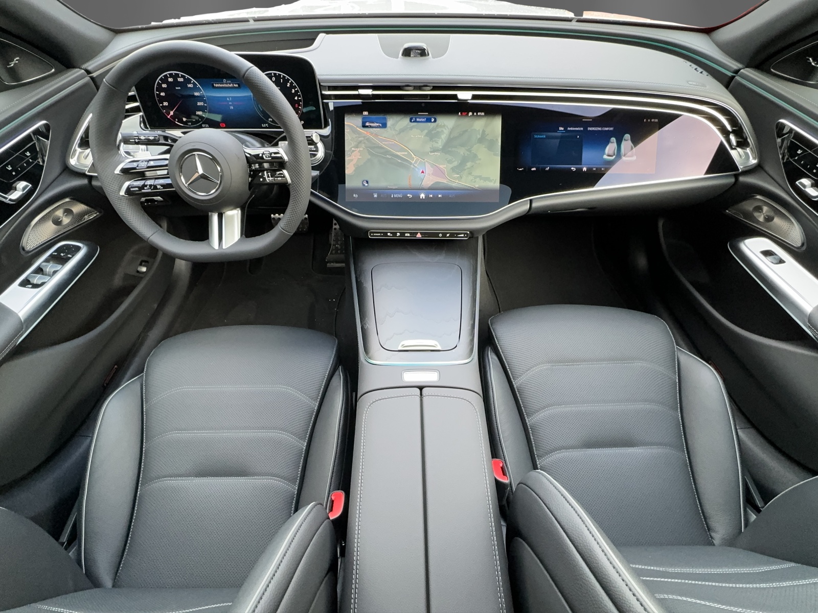 MERCEDES-BENZ E 300 de T 4Matic 9G-Tronic-image-13