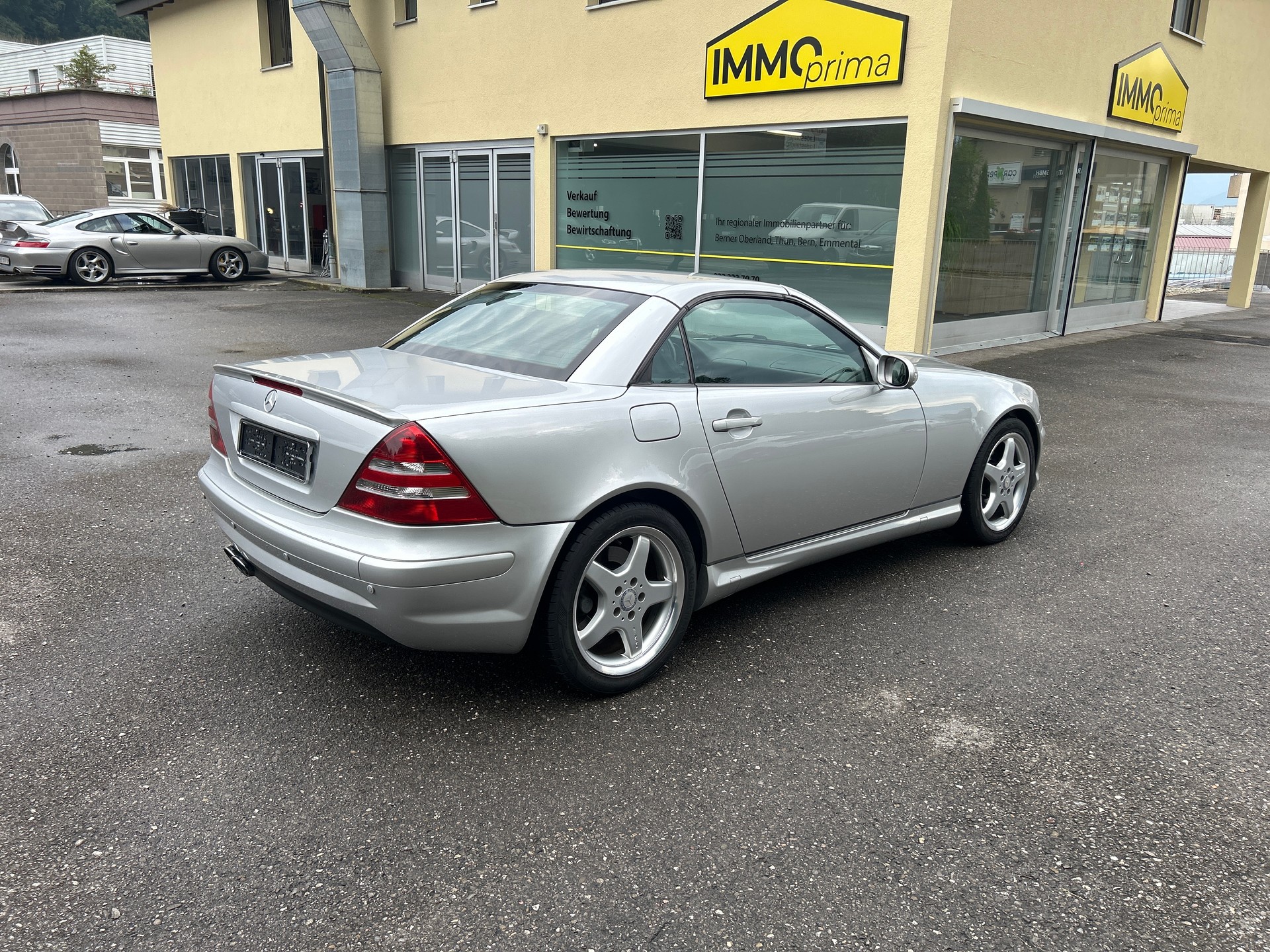 MERCEDES-BENZ SLK 32 AMG Automatic-image-4
