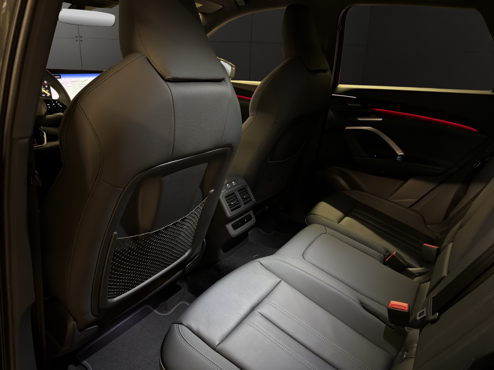 AUDI Q5 TFSI quatto 150 kW S-tronic-image-17