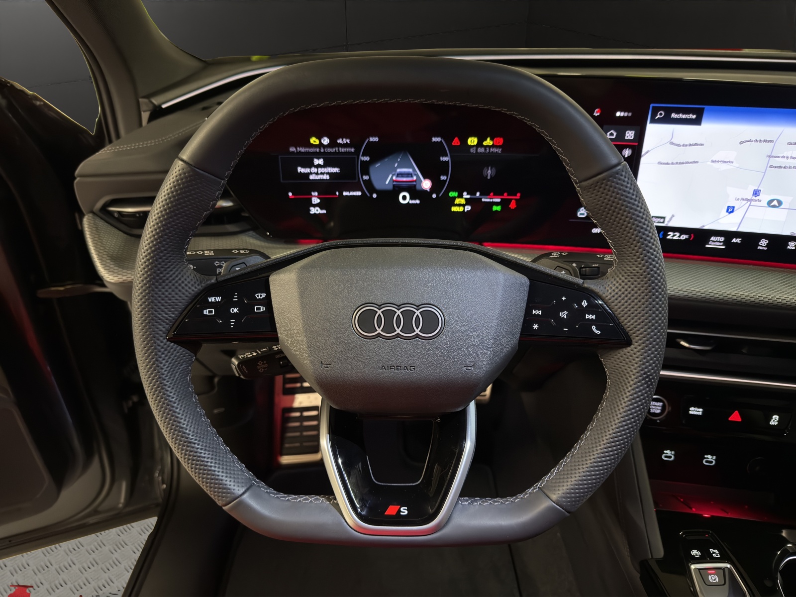 AUDI Q5 TFSI quatto 150 kW S-tronic-image-8