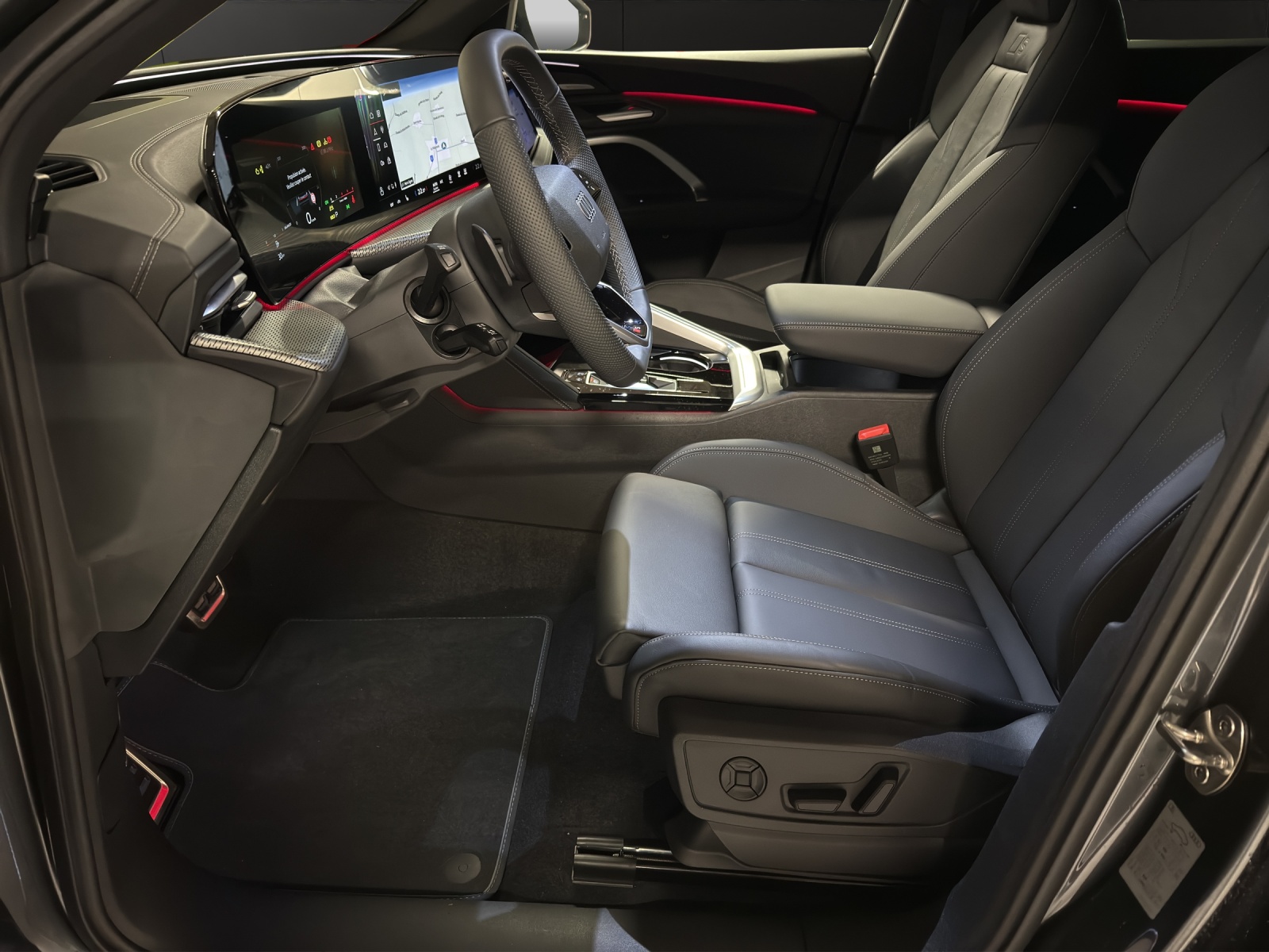 AUDI Q5 TFSI quatto 150 kW S-tronic-image-7