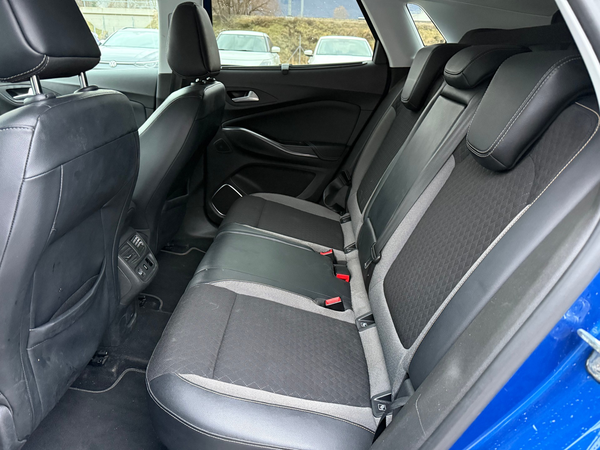 OPEL Grandland X 1.2i TP Excellence Automatik-image-7