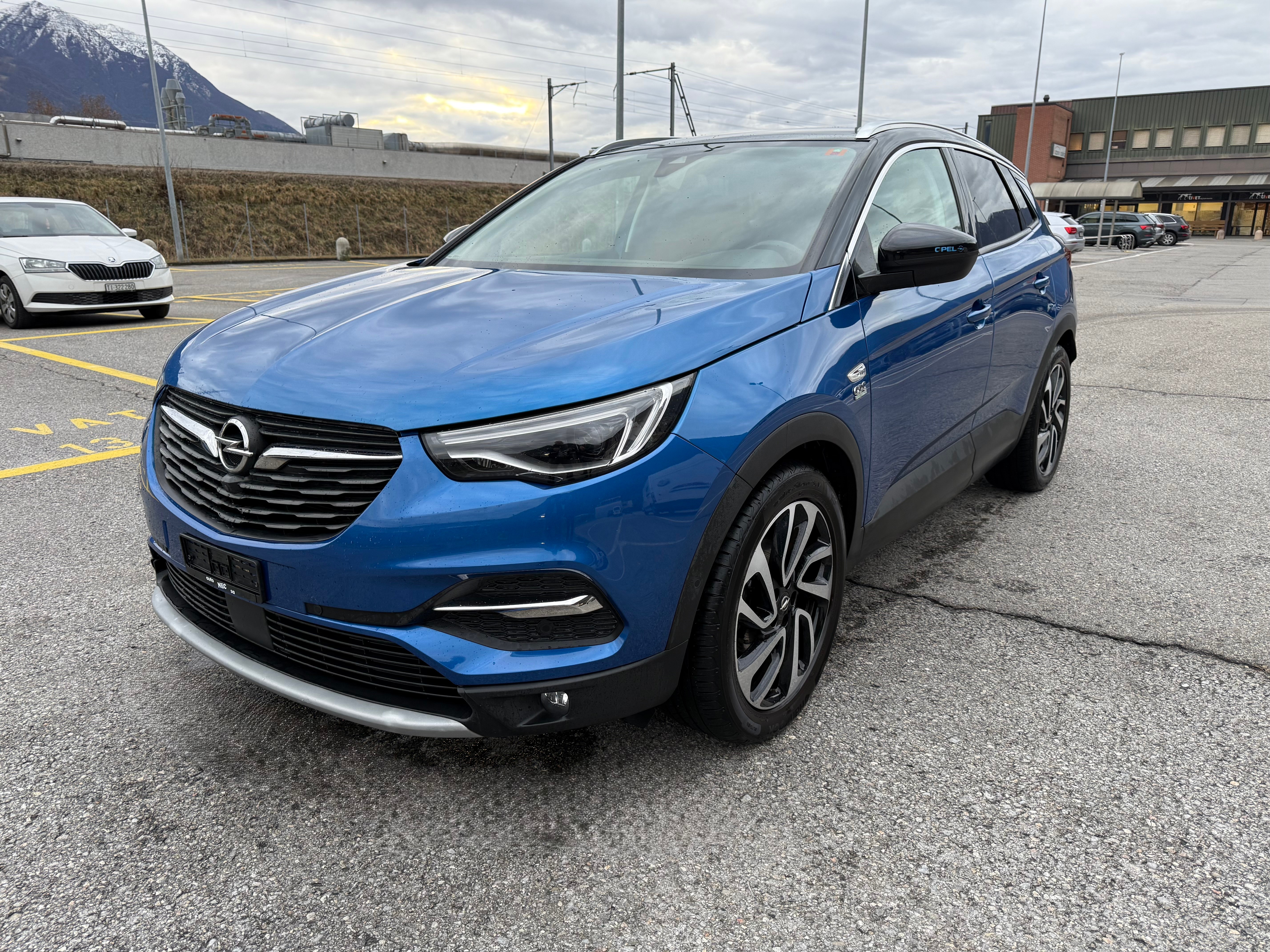 Car photo