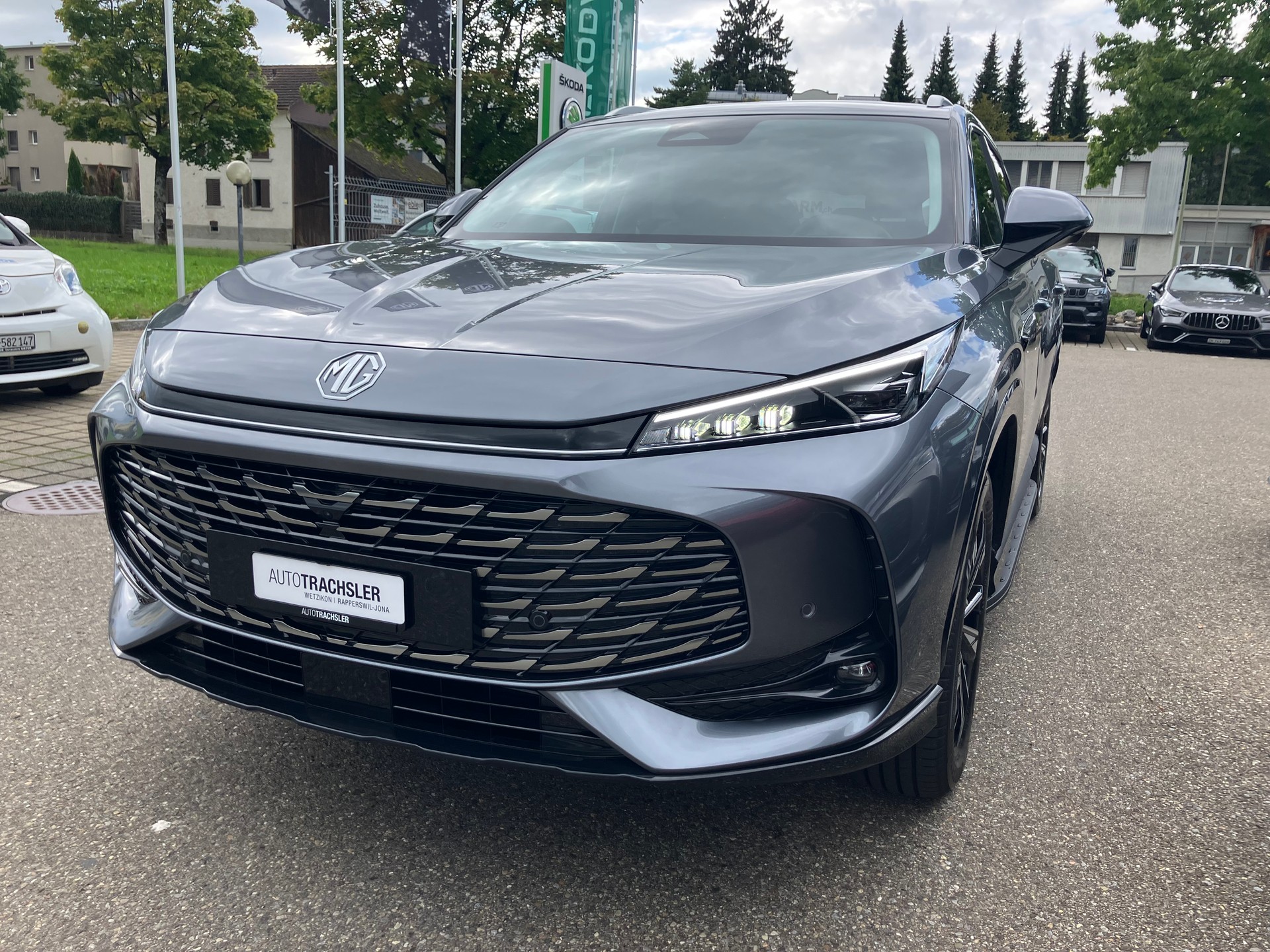 MG HS 1.5 T PHEV Luxury-image-2