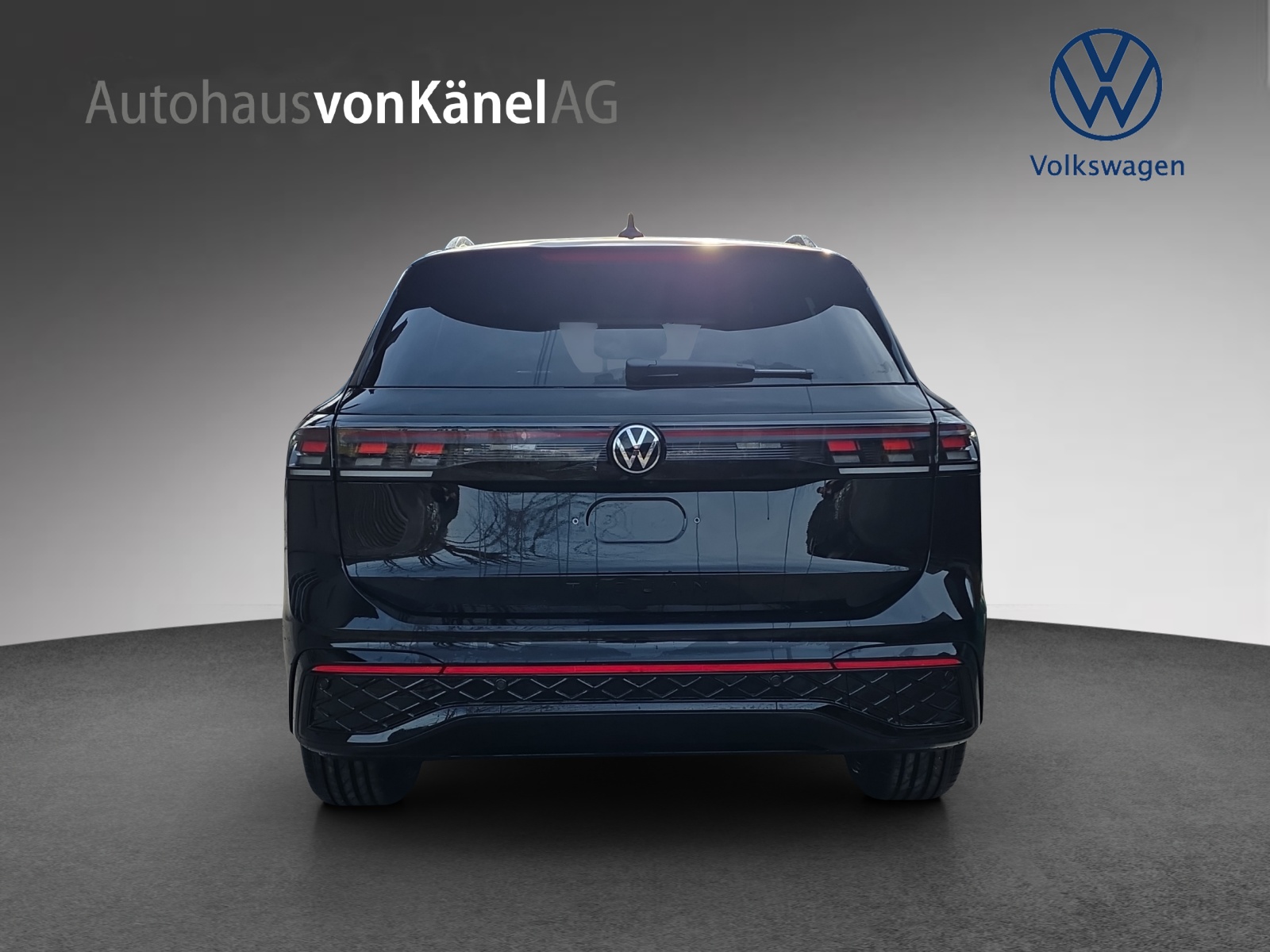 VW Tiguan 2.0 TSI DSG R-Line 4Motion-image-4