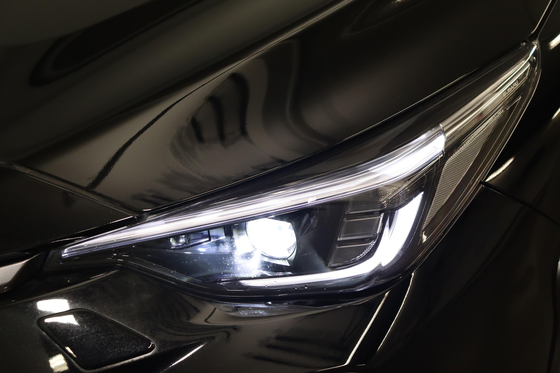 SUBARU Crosstrek 2.0i e-Boxer Swiss Plus-image-14