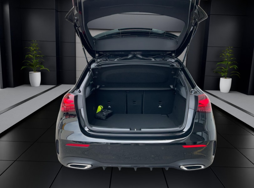 MERCEDES-BENZ A 200 Night Star AMG Line-image-8