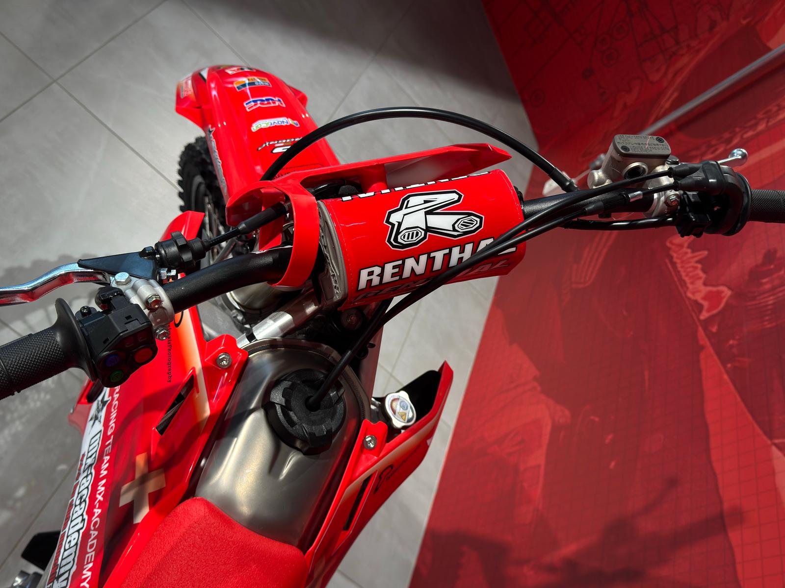 HONDA CRF 250 R Customized-image-7