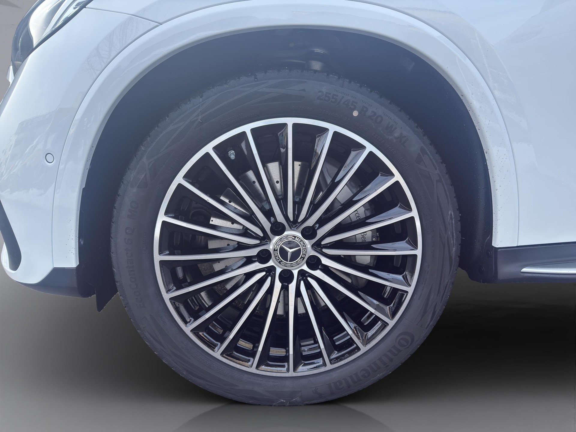 MERCEDES-BENZ GLC 300 Avantgarde 4matic-image-3