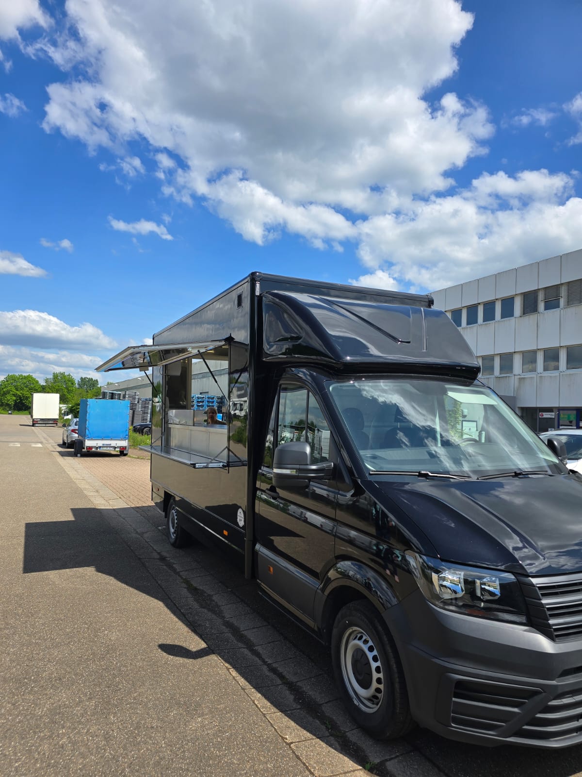 VW Crafter 35 2.0 TDI L3-image-0