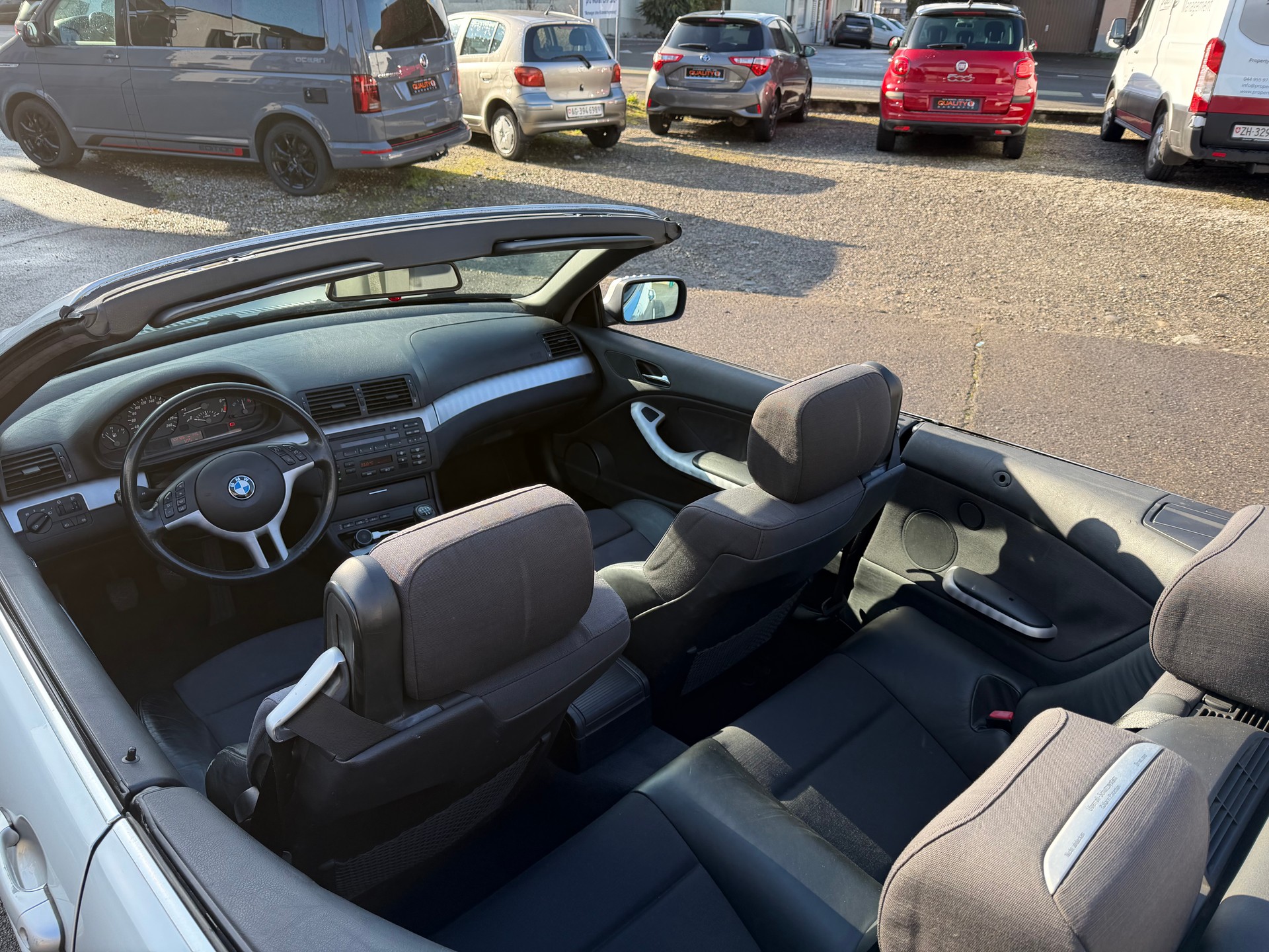 BMW 320Ci Cabriolet-image-18