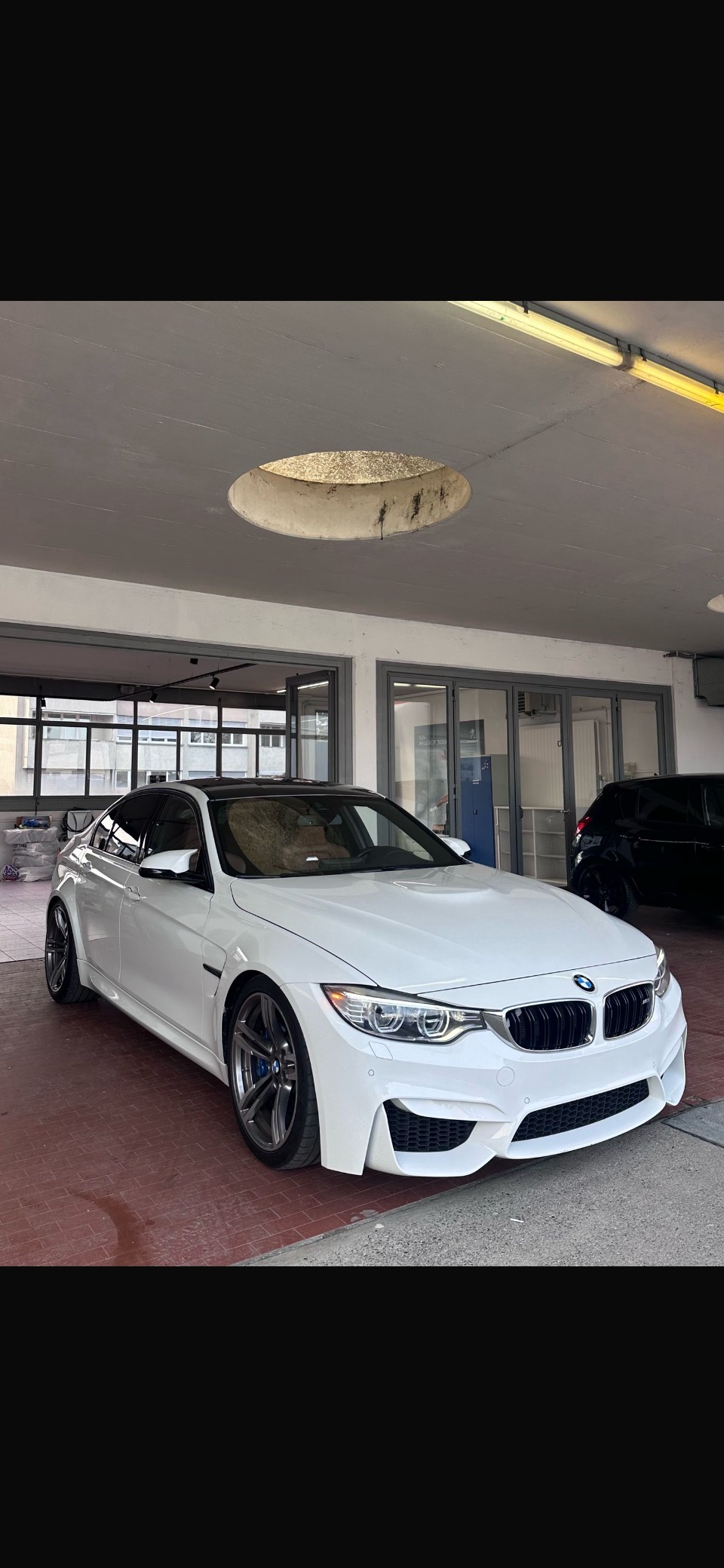 BMW M3-image-1