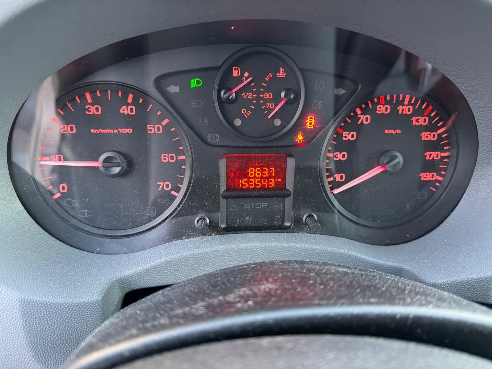 PEUGEOT Expert 1.6 HDi 227 L1H1-image-7