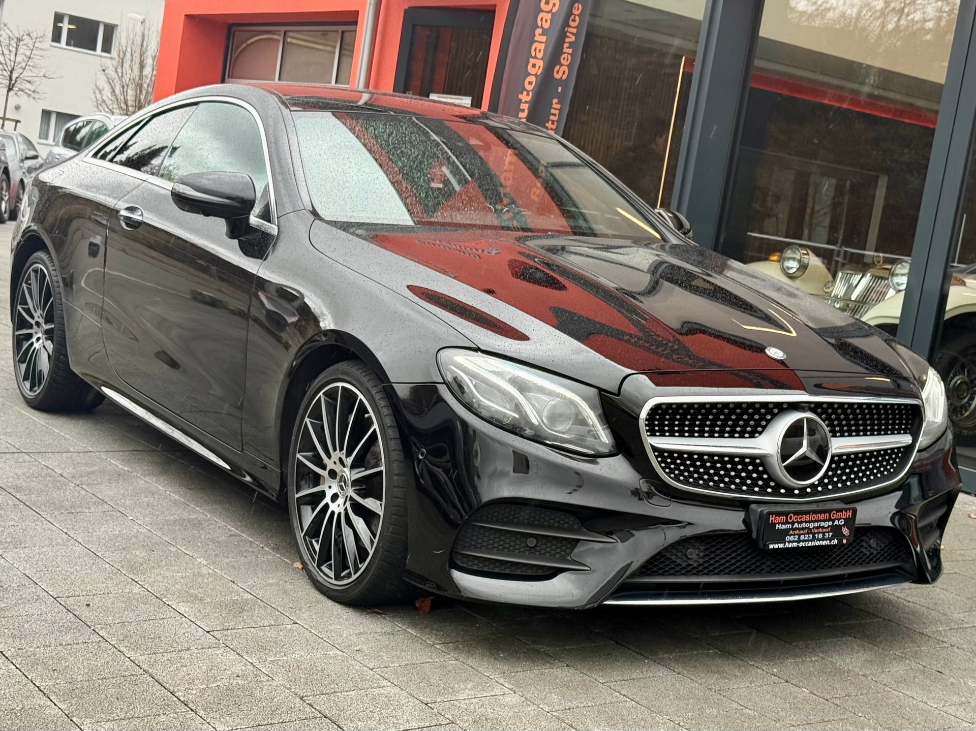 MERCEDES-BENZ E 400 Coupé AMG Line 4 Matic 9G-Tronic-image-4
