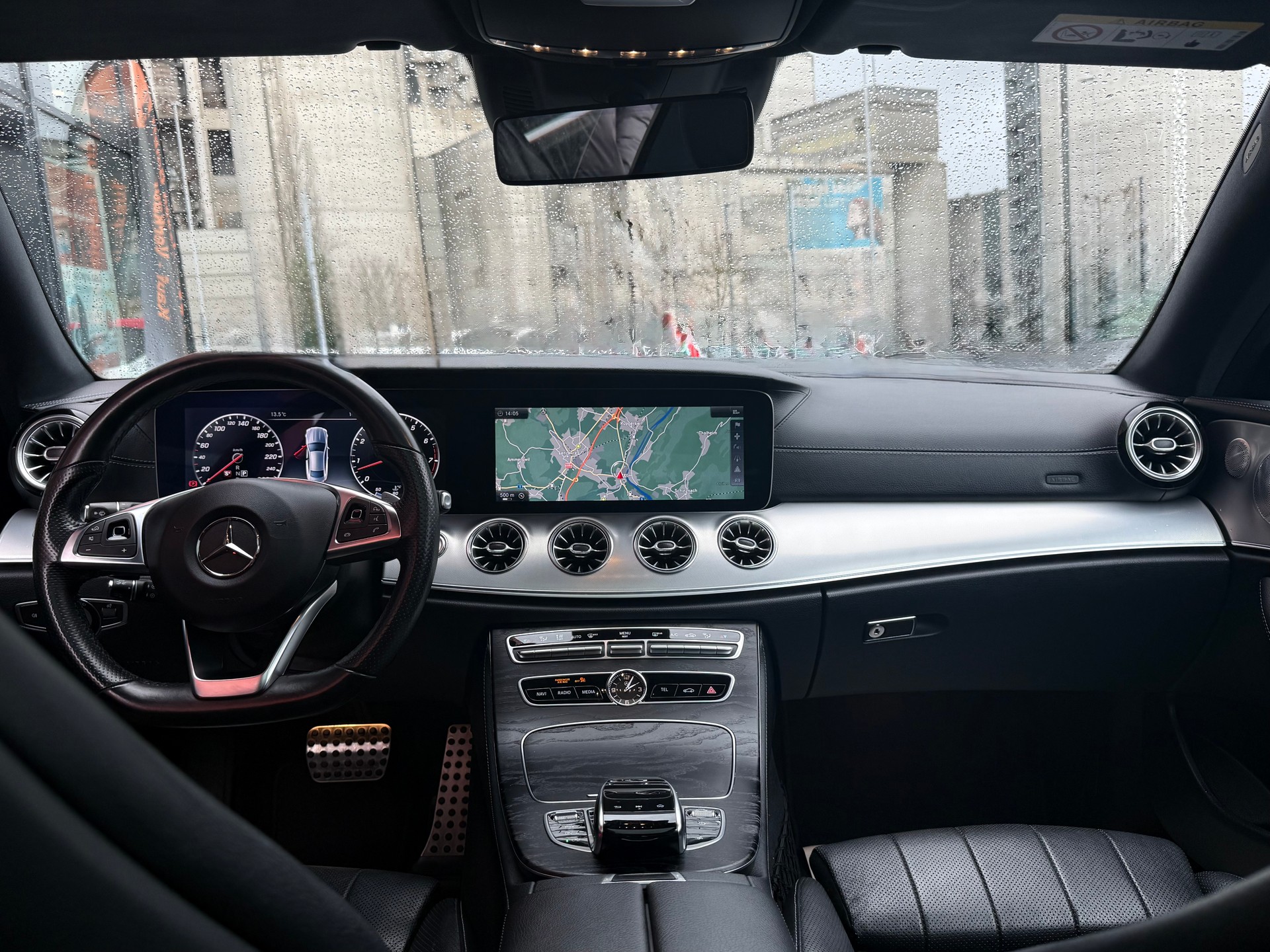 MERCEDES-BENZ E 400 Coupé AMG Line 4 Matic 9G-Tronic-image-6