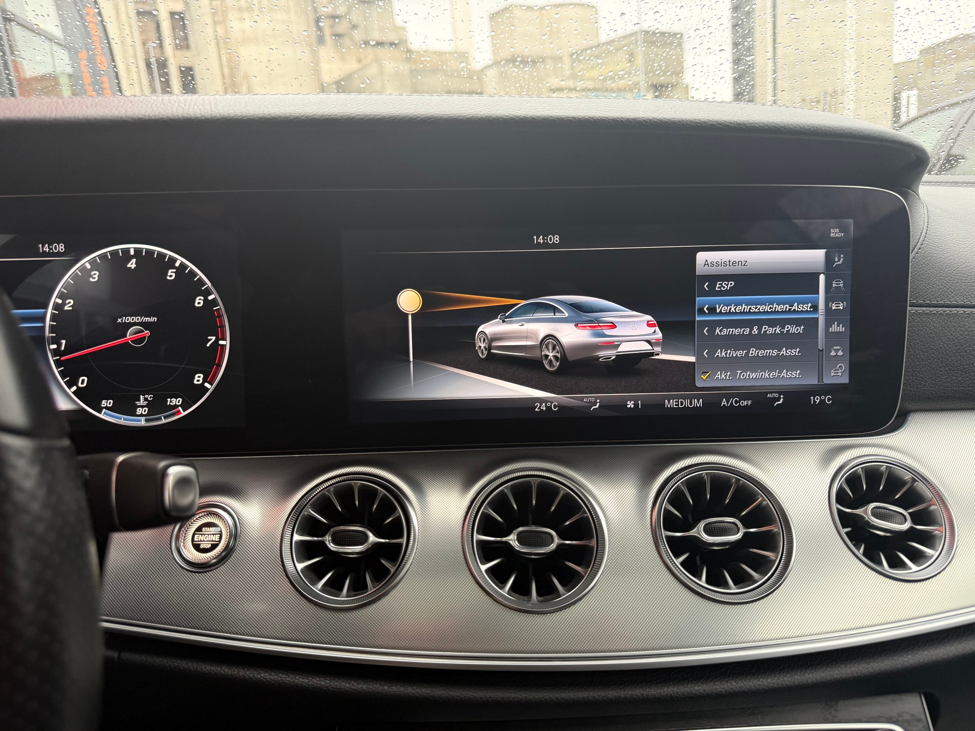 MERCEDES-BENZ E 400 Coupé AMG Line 4 Matic 9G-Tronic-image-8