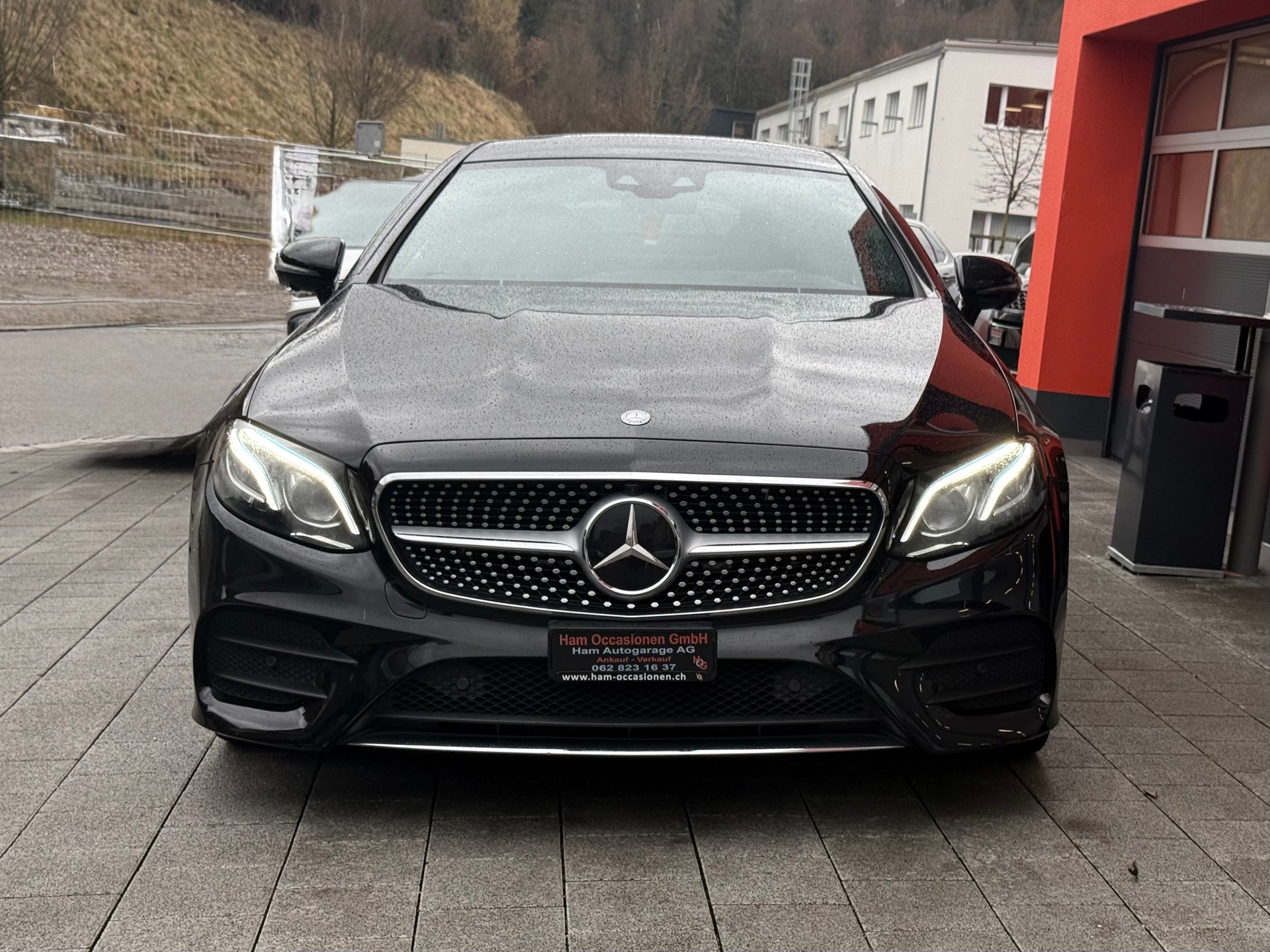 MERCEDES-BENZ E 400 Coupé AMG Line 4 Matic 9G-Tronic-image-0