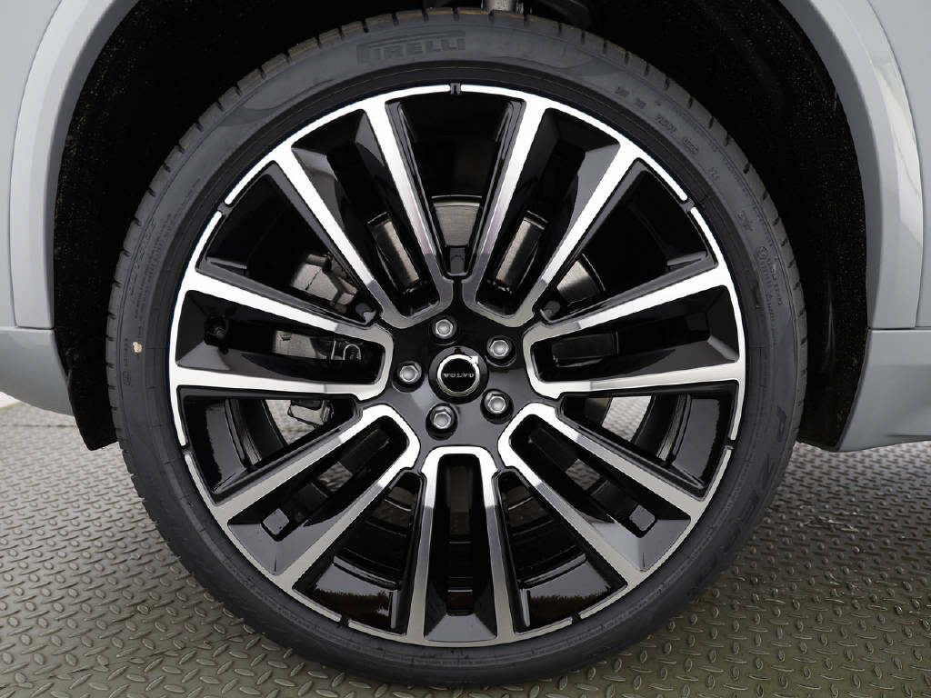 VOLVO XC90 2.0 T8 TE Plus Dark eAWD-image-3
