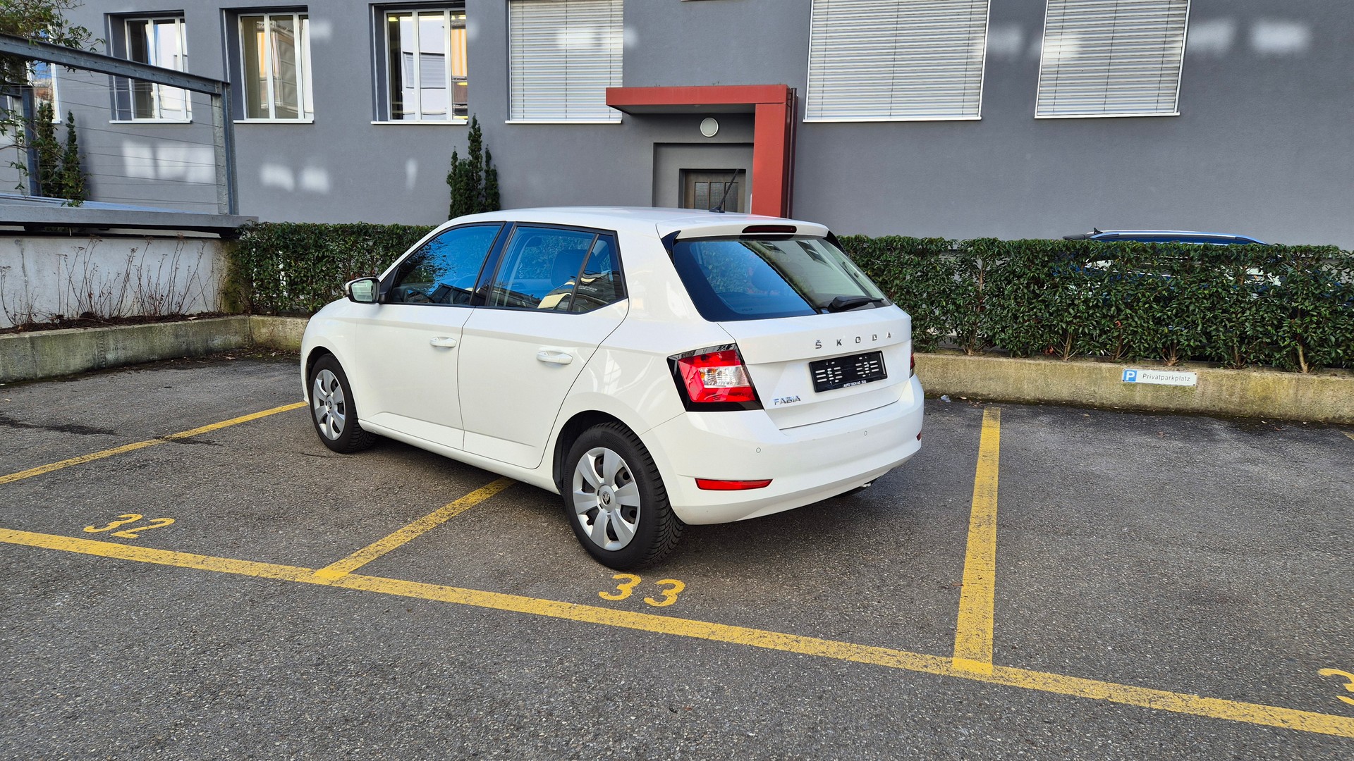 SKODA Fabia 1.0 TSI Ambition DSG-image-2