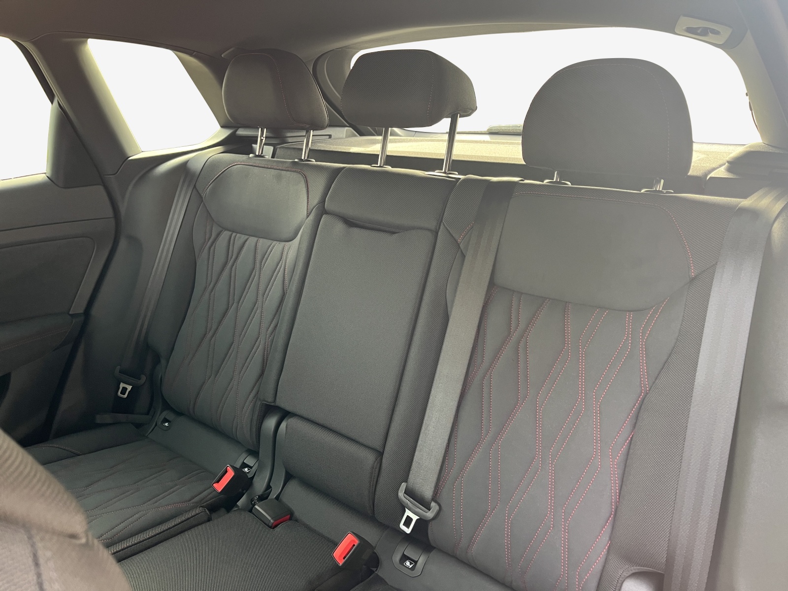 AUDI Q3 SUV TFSI quattro 195 kW S tronic-image-11