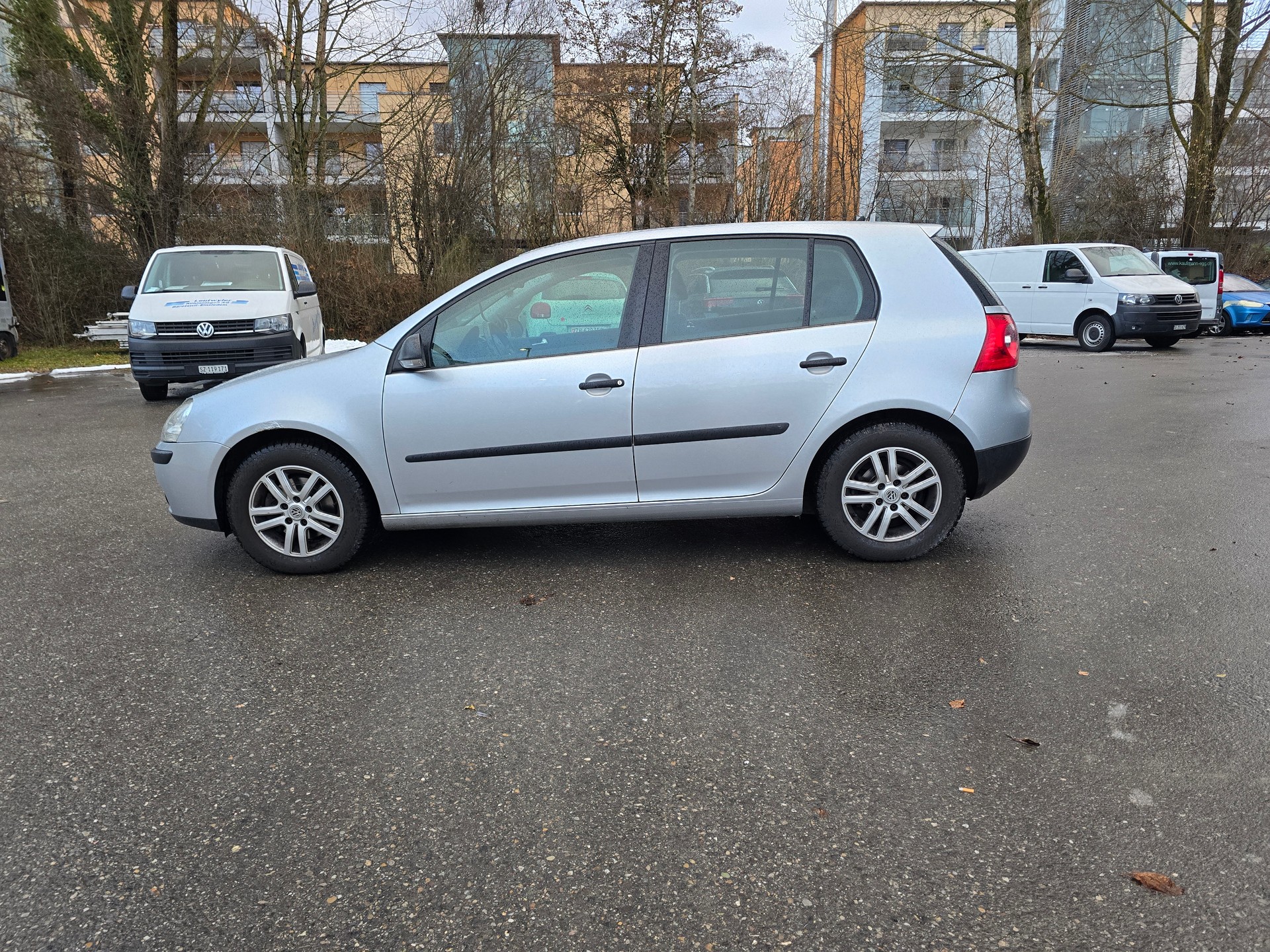 VW Golf 1.6 FSI Comfortline-image-6