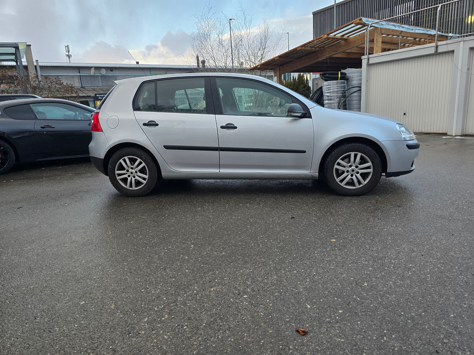 VW Golf 1.6 FSI Comfortline-image-2
