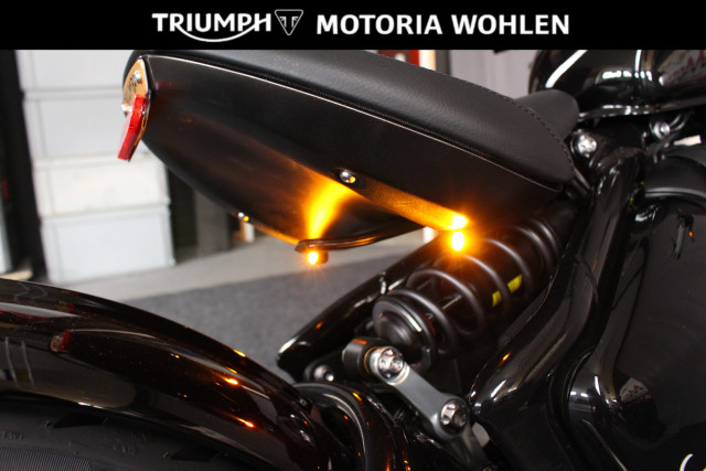 TRIUMPH Bonneville 1200 Bobber-image-7