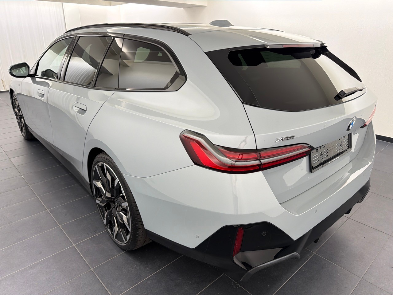 BMW 540d xDr 48V Tour M.S.Pro-image-1
