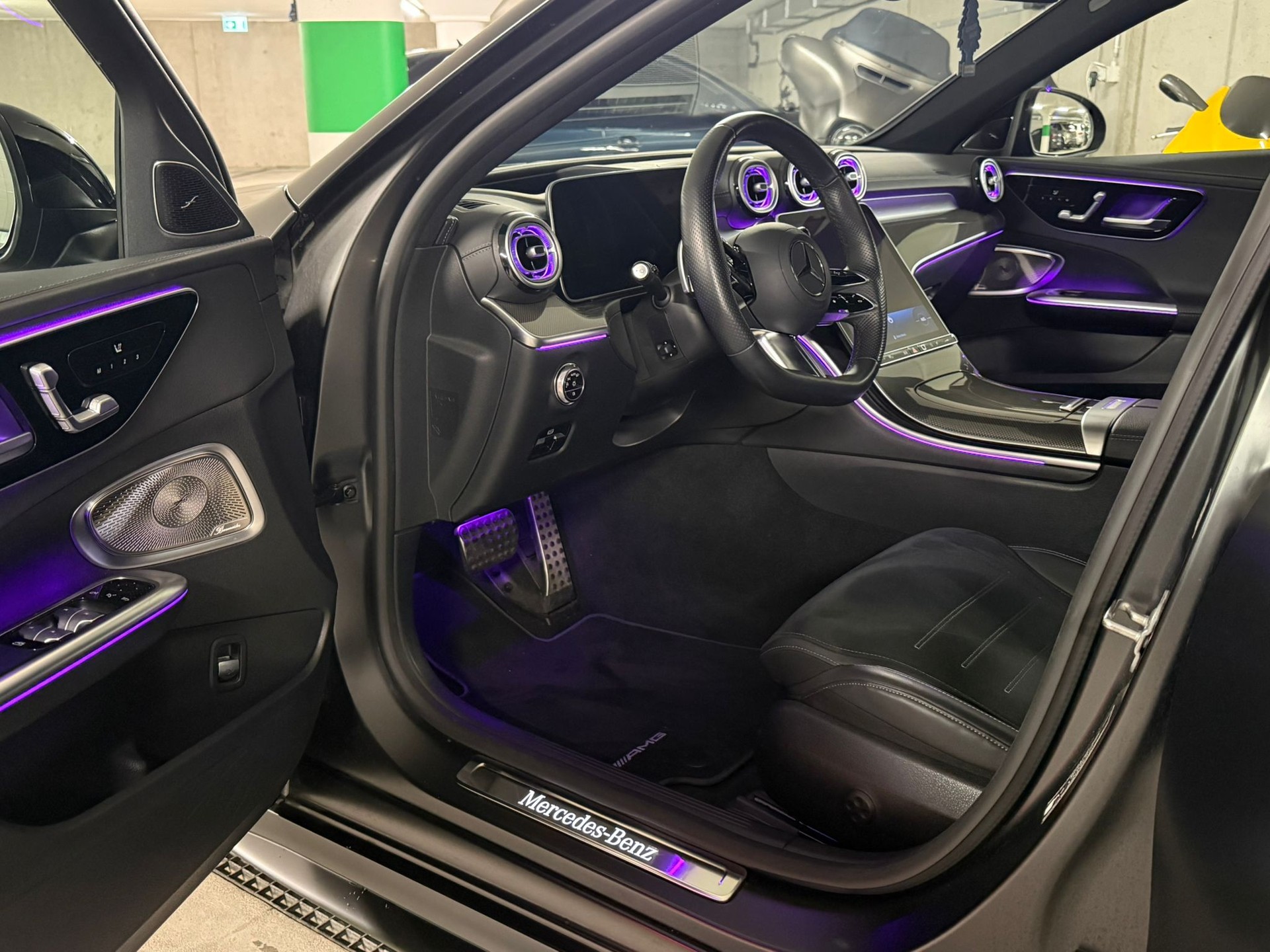 MERCEDES-BENZ C 220 d T 4 Matic-image-8