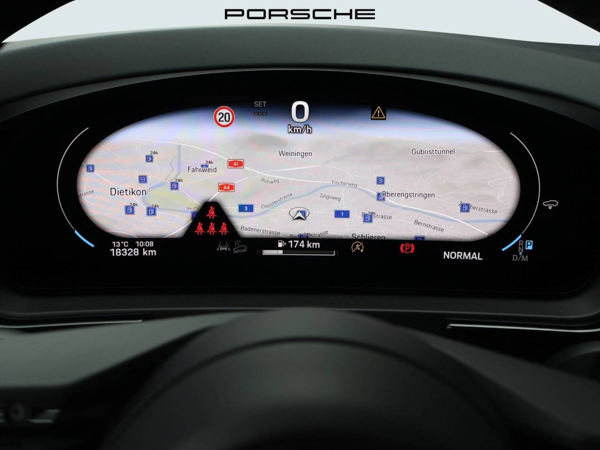 PORSCHE Cayenne S-image-21