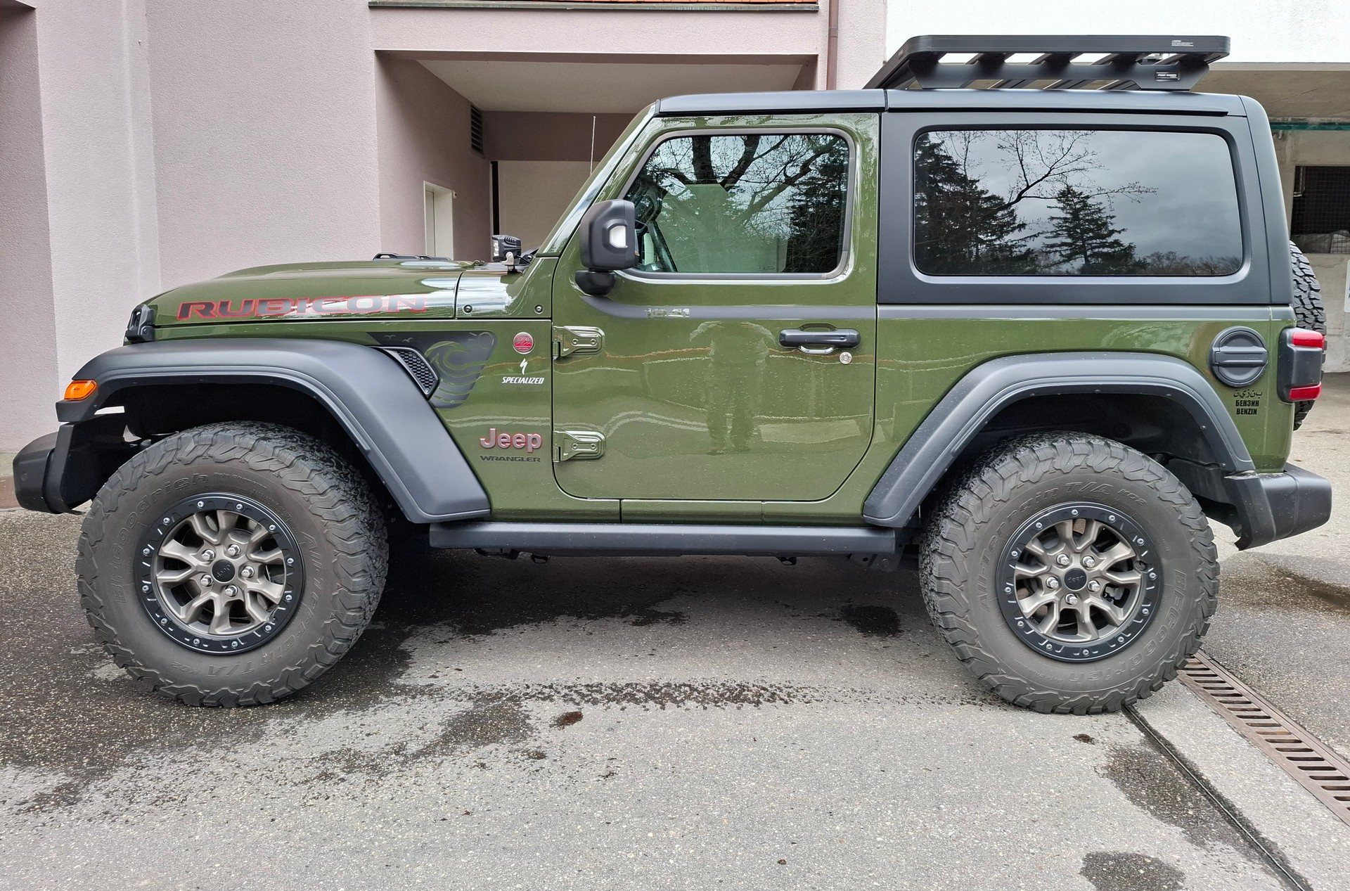 JEEP Wrangler 2.0 Rubicon Automatic-image-2