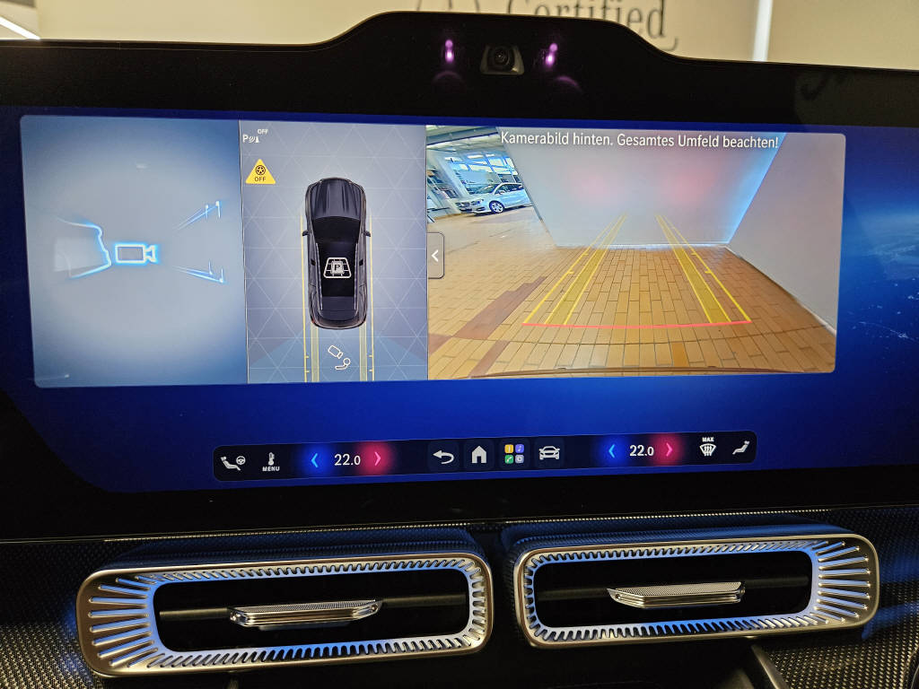MERCEDES-BENZ GLC 400 4Matic with EQ Technology-image-11