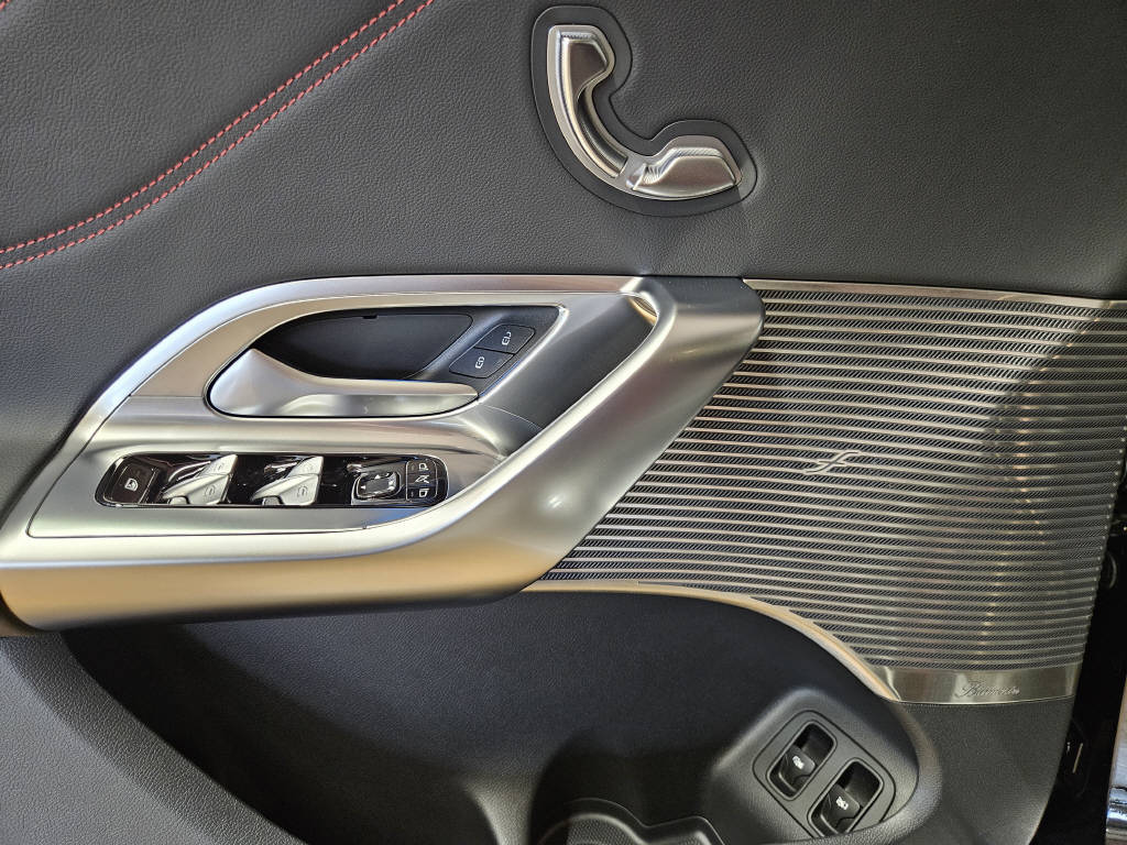 MERCEDES-BENZ GLC 400 4Matic with EQ Technology-image-12