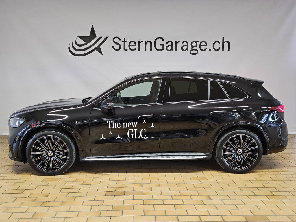 MERCEDES-BENZ GLC 400 4Matic with EQ Technology-showroom-element-1