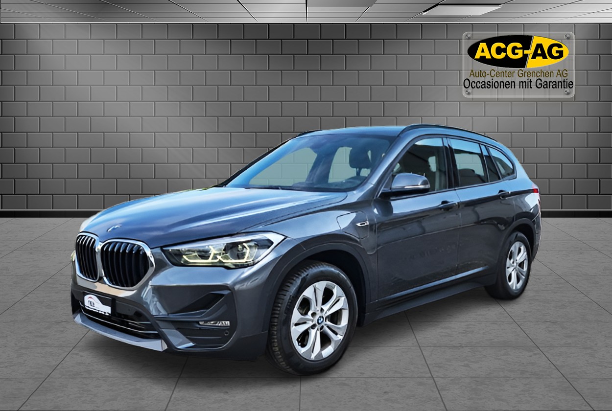 BMW X1 xDrive 25e Steptronic ** Teil-Leder ** Navi mit RF-kamera ** H.Up Display ** Sitzheizung **-image-2